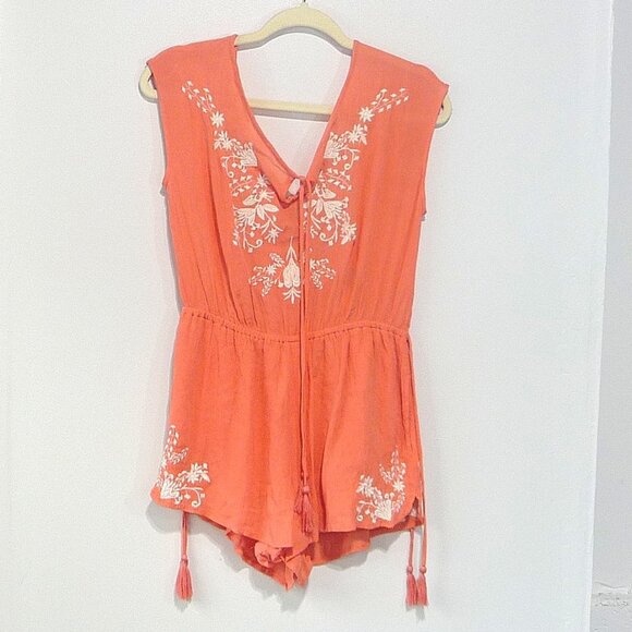 RAMPAGE ROMPER CORAL SIZE SMALL EMBROIDERED - Picture 1 of 11